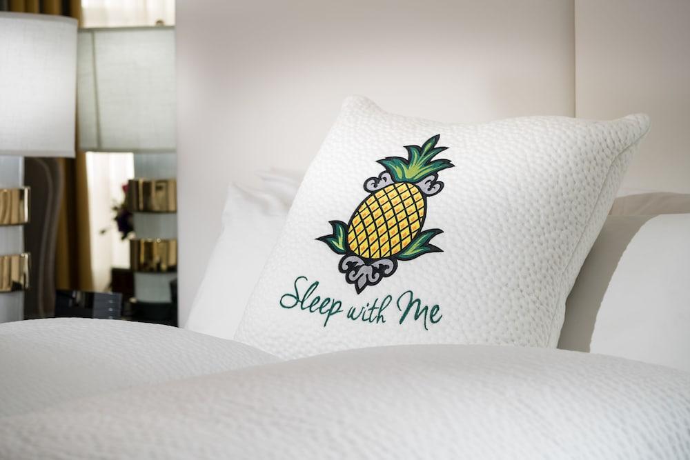 Staypineapple, Hotel Rose, Downtown Portland Eksteriør billede