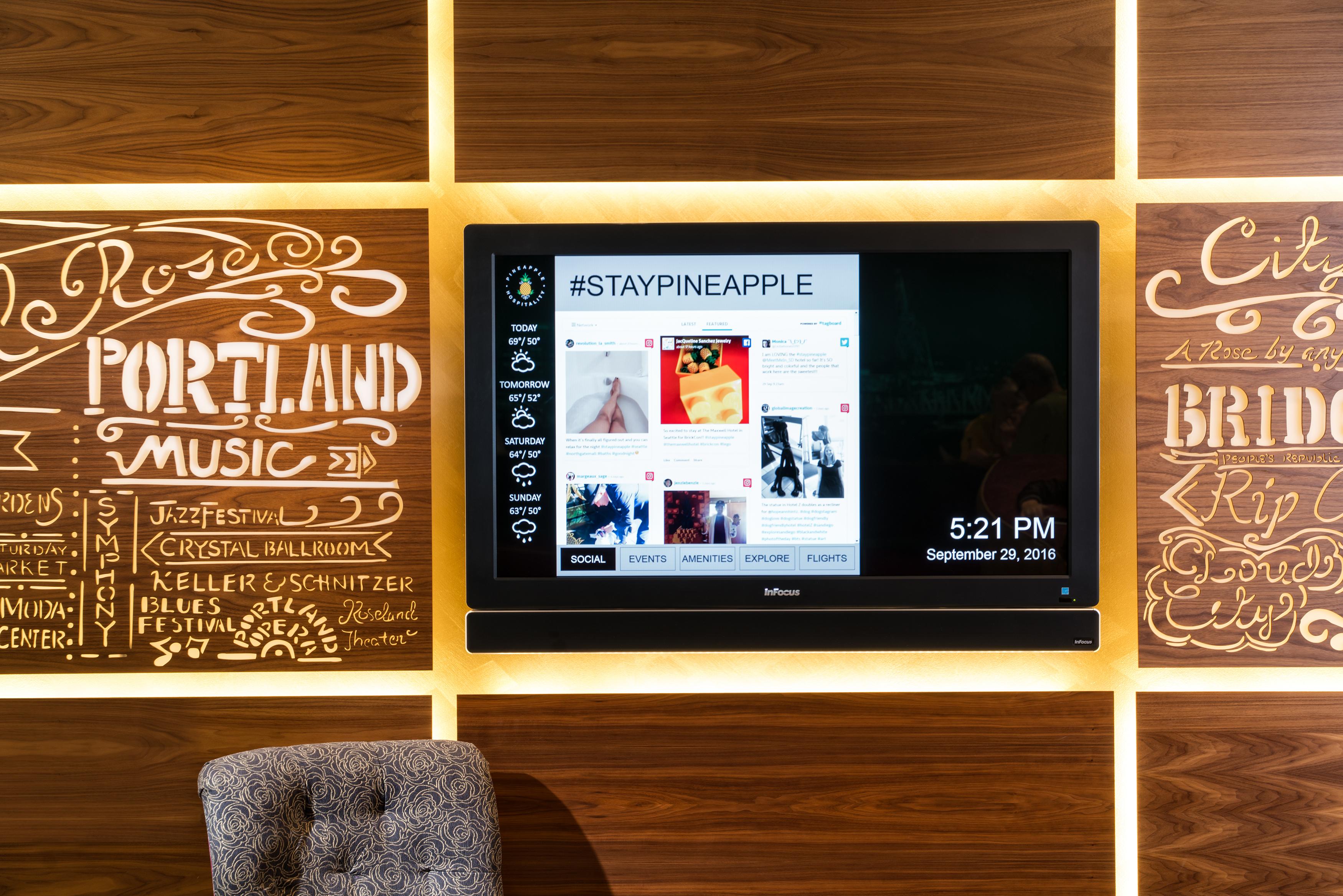 Staypineapple, Hotel Rose, Downtown Portland Eksteriør billede
